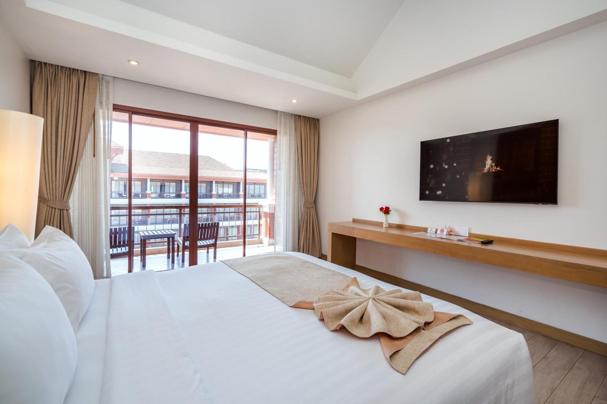 Ayrest Hua Hin Hotel Zewnętrze zdjęcie